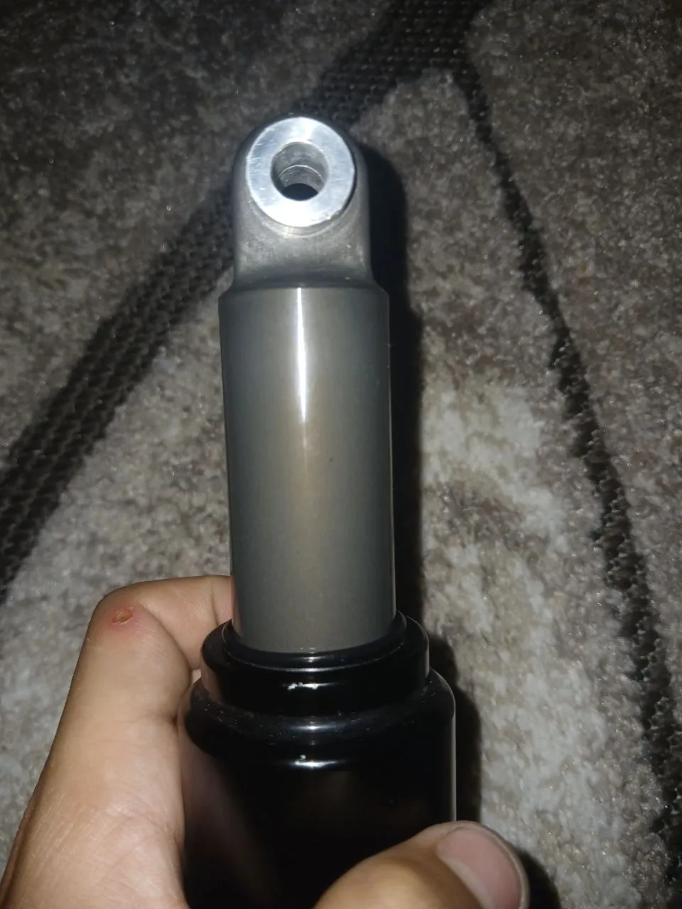 Амортизатор Manitou Radium 195mm фото 4