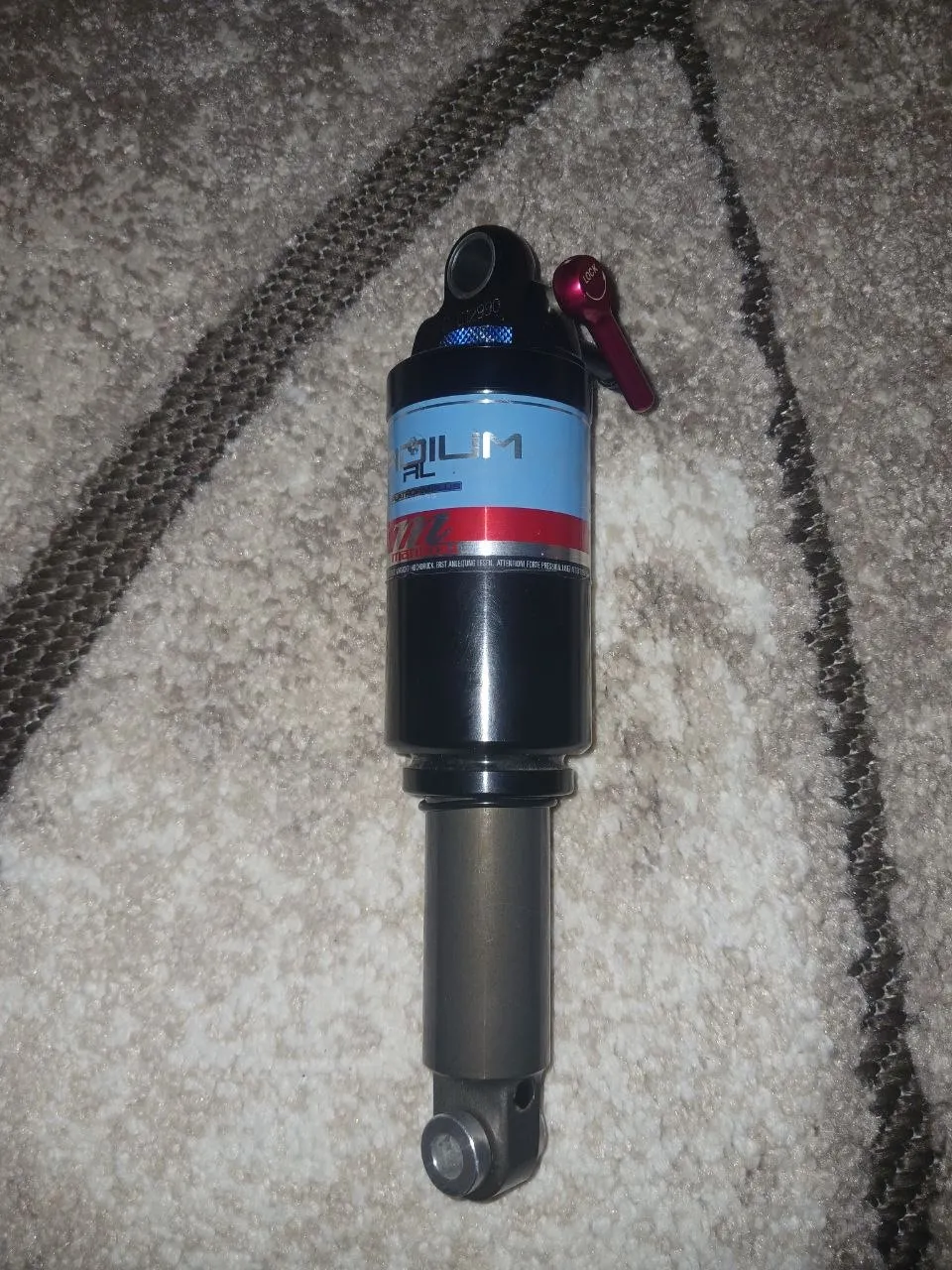 Амортизатор Manitou Radium 195mm фото 1