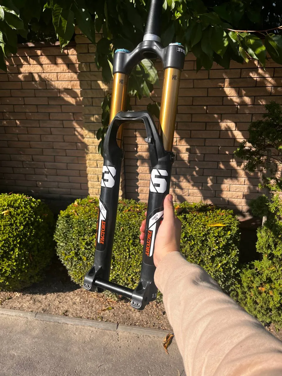 Вилка Fox 36 Factory Kashima 170mm фото 1