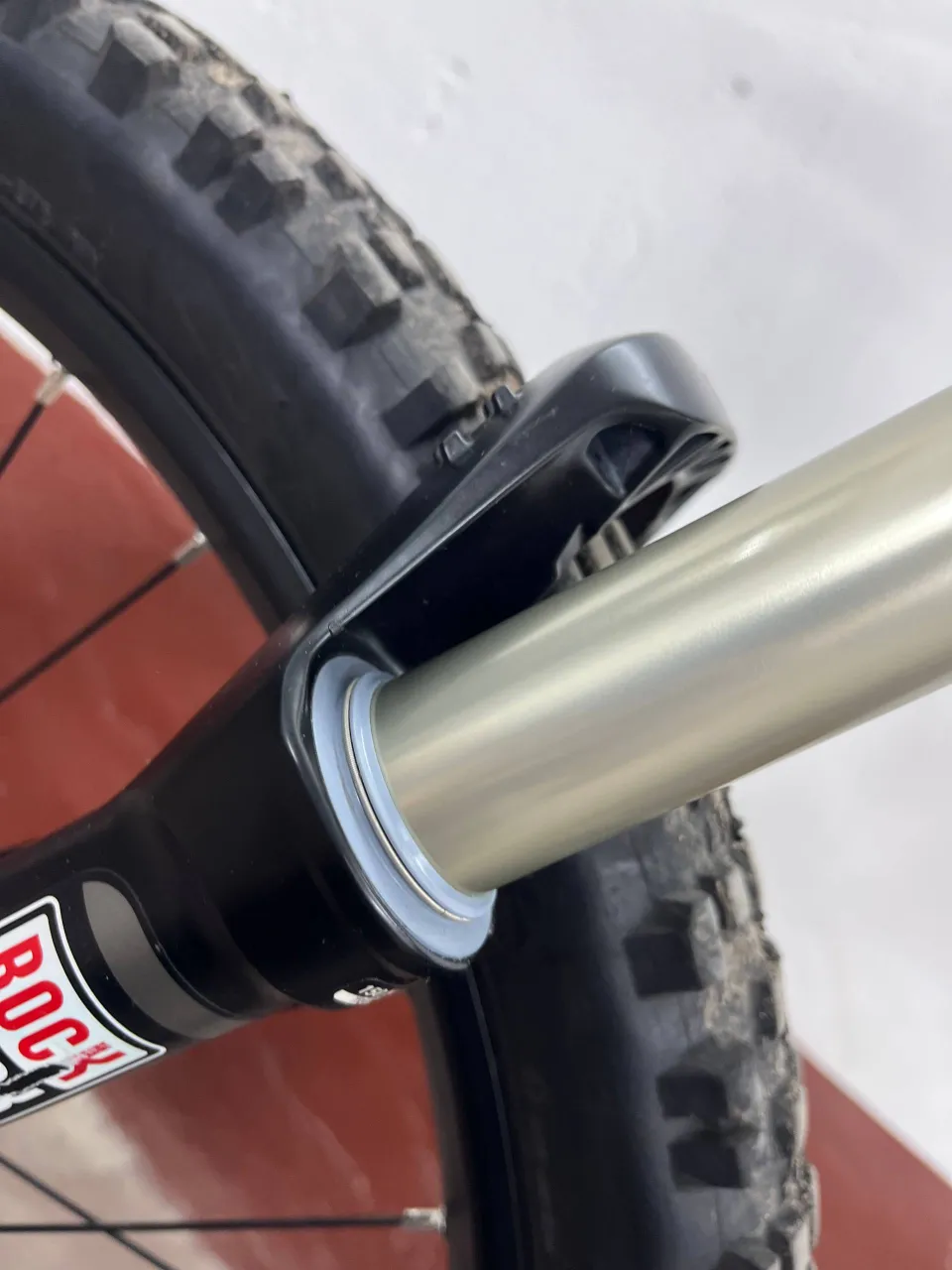 Rock Shox Sektor RL вилка 150 мм фото 4