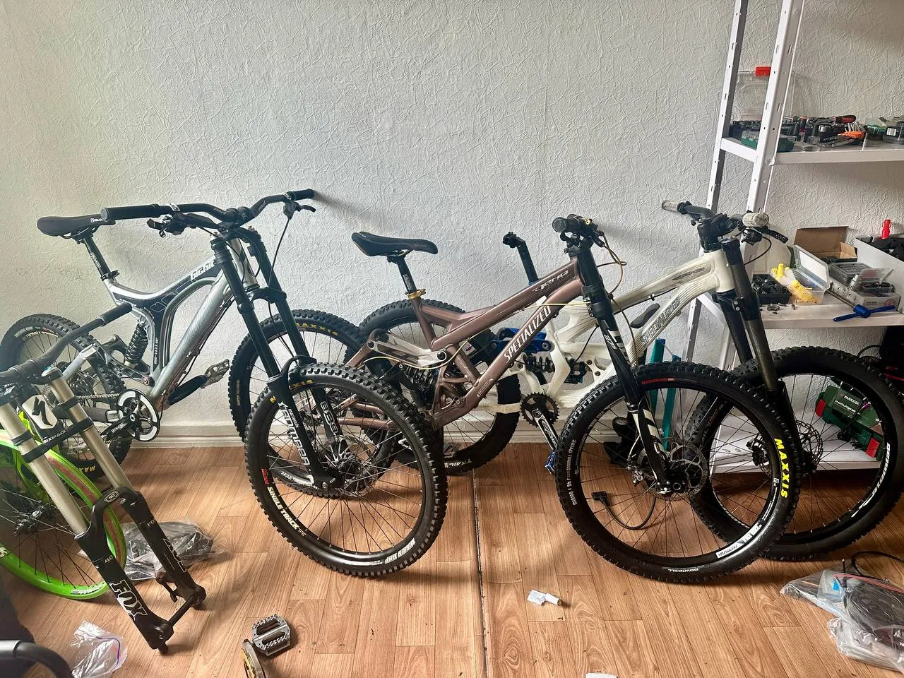 Рама Specialized Demo 9 + Вилка Marzocchi Shiver фото 1