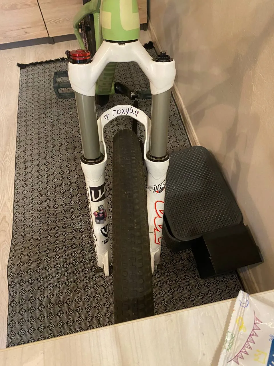 Manitou Marvel Comp вилка 27.5 фото 3