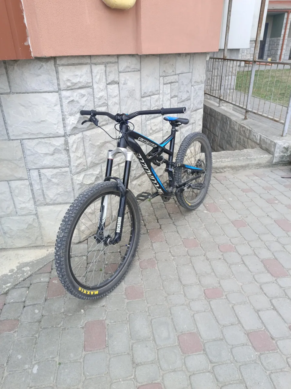 Рама Specialized Enduro Comp 2016 + амортизатор Rock Shox Monarch RC3+ фото 2
