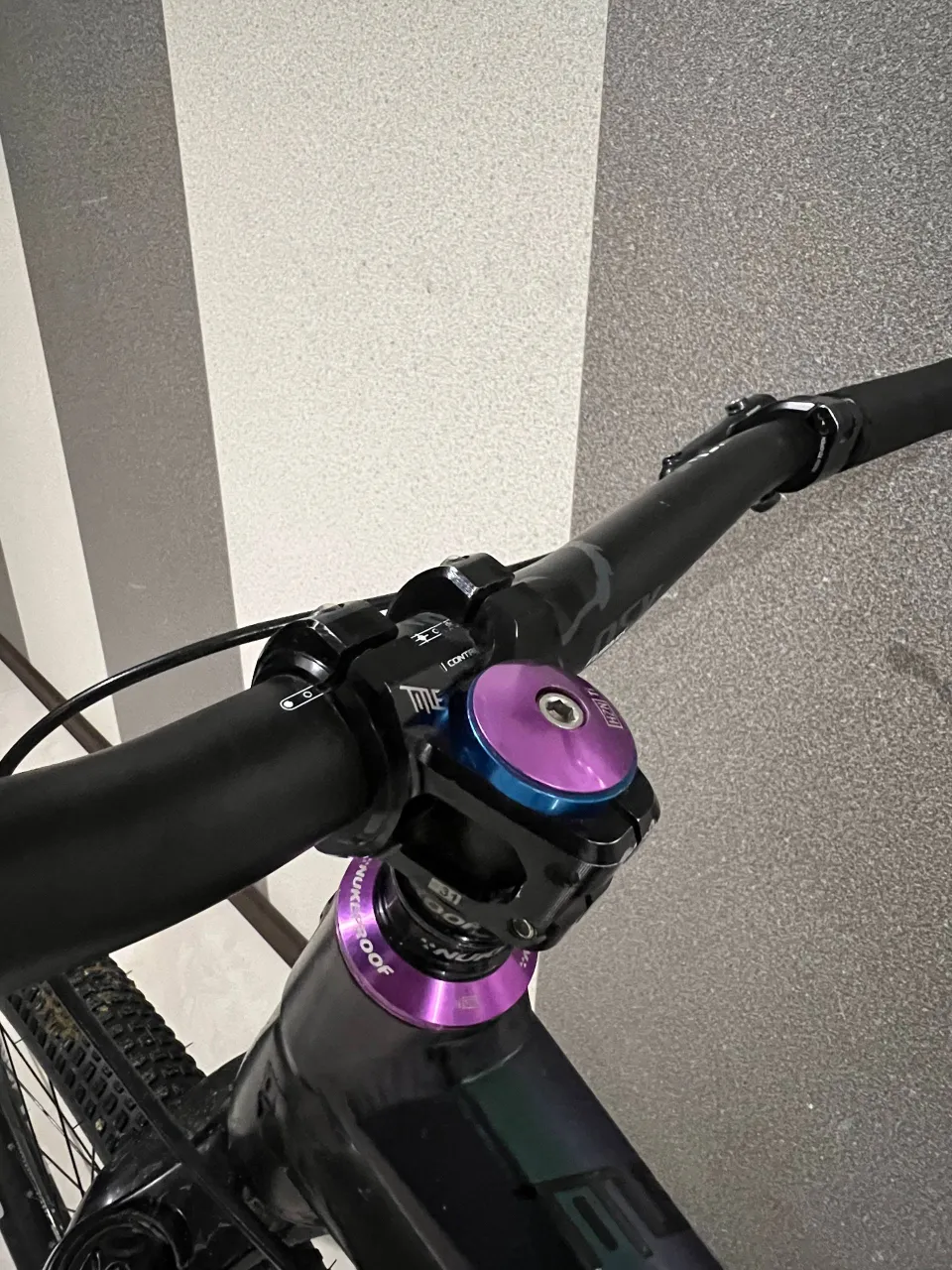 Винос title ST1 + Винос chromag фото 1