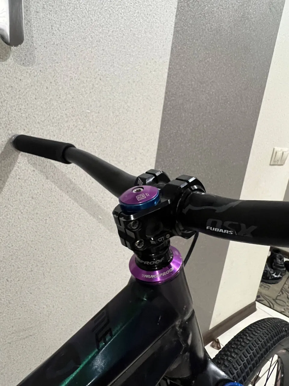 Винос title ST1 + Винос chromag фото 2