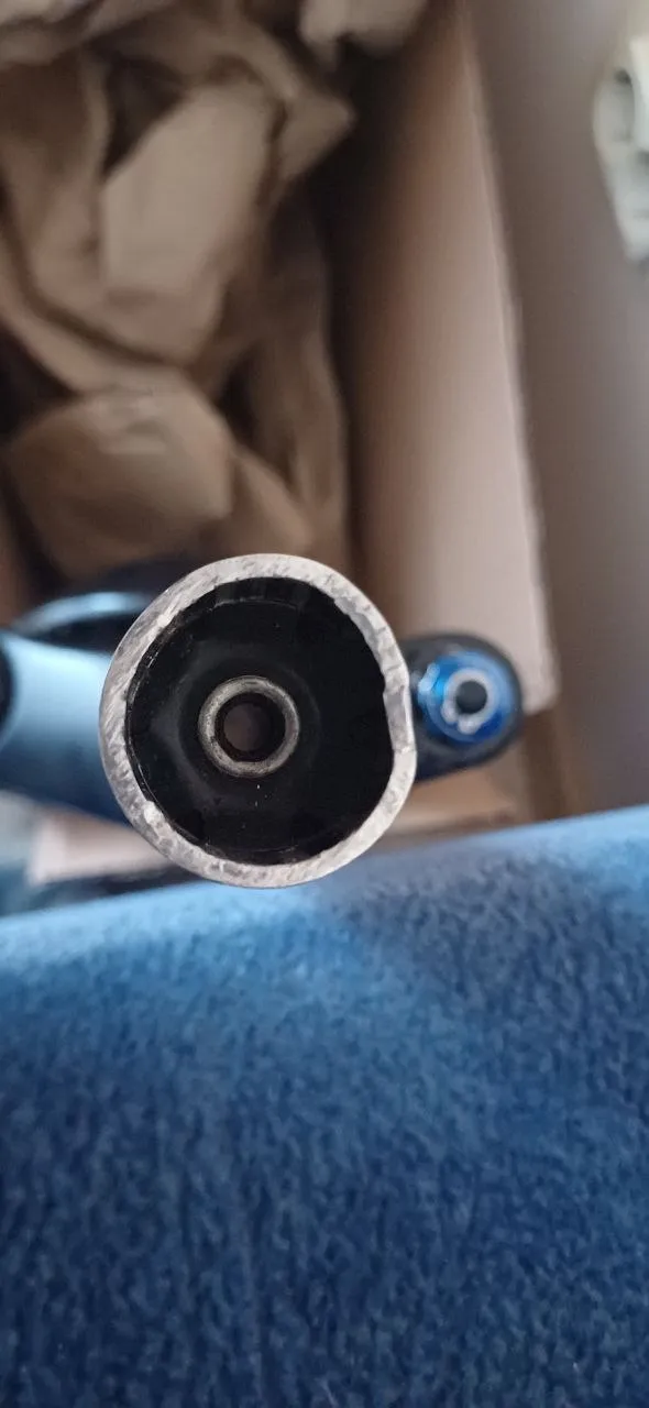 RockShox Argyle RC вилка передня фото 2