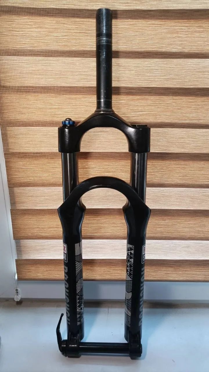 RockShox Argyle RC вилка передня фото 7