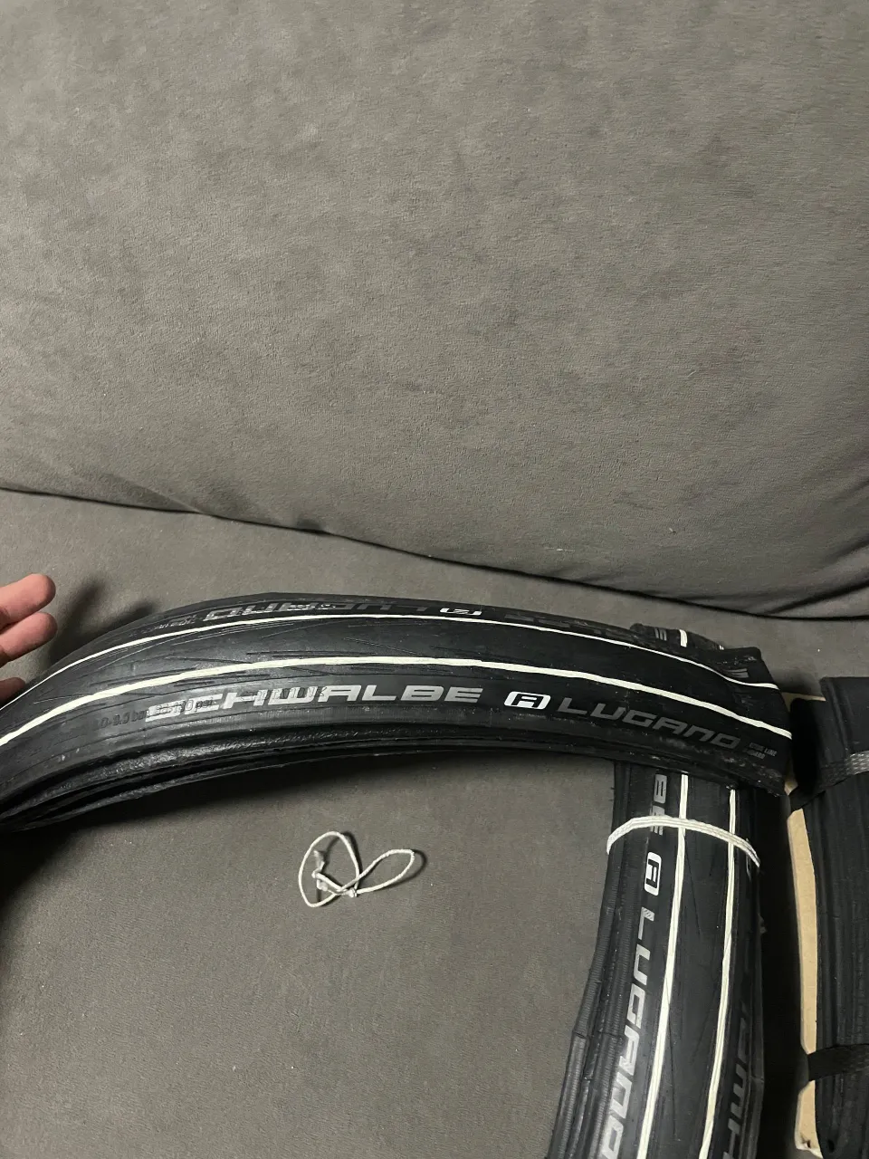 Покришки Michelin + Schwalbe Lugano 700x23c фото 1