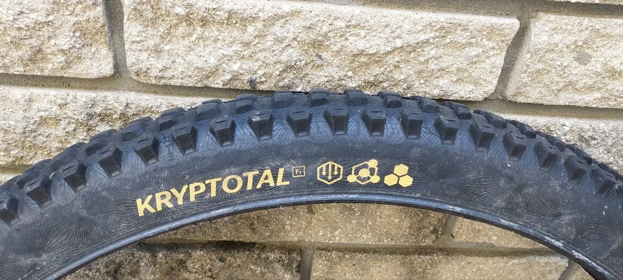 Покришка Continental Kryptotal FR 29×2.40 фото 2
