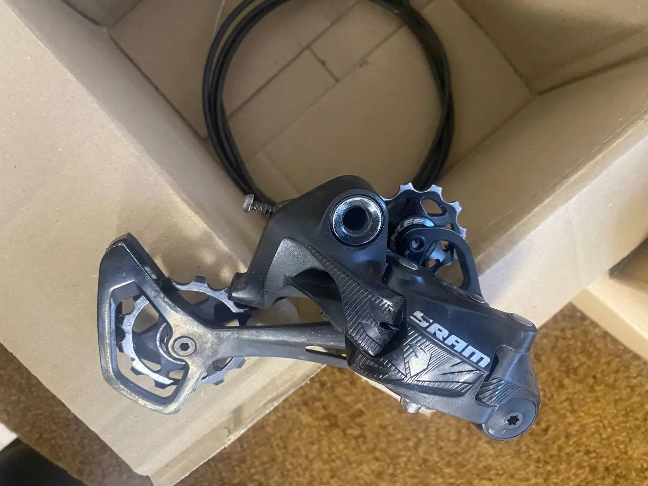 Перемикач та манетка SRAM SX 12-speed фото 2