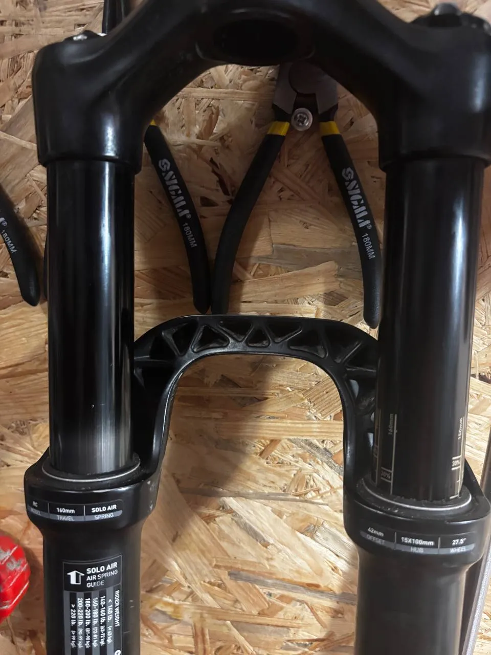 Амортизатор RockShox Yari RC 27,5 15/100 фото 4