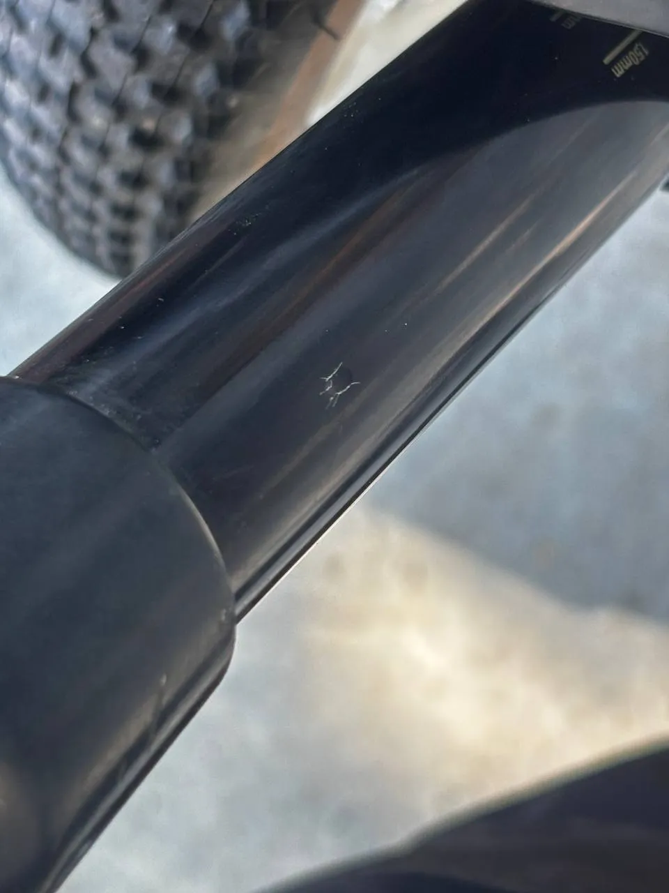 Амортизатор RockShox Yari RC 27,5 15/100 фото 8