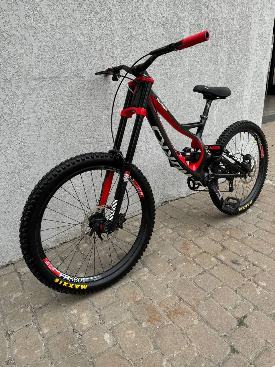 Specialized S-Works Demo 8 Carbon фото 1