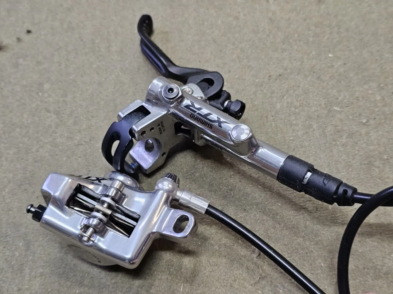 Гідравлічні гальма Shimano XTR фото 6
