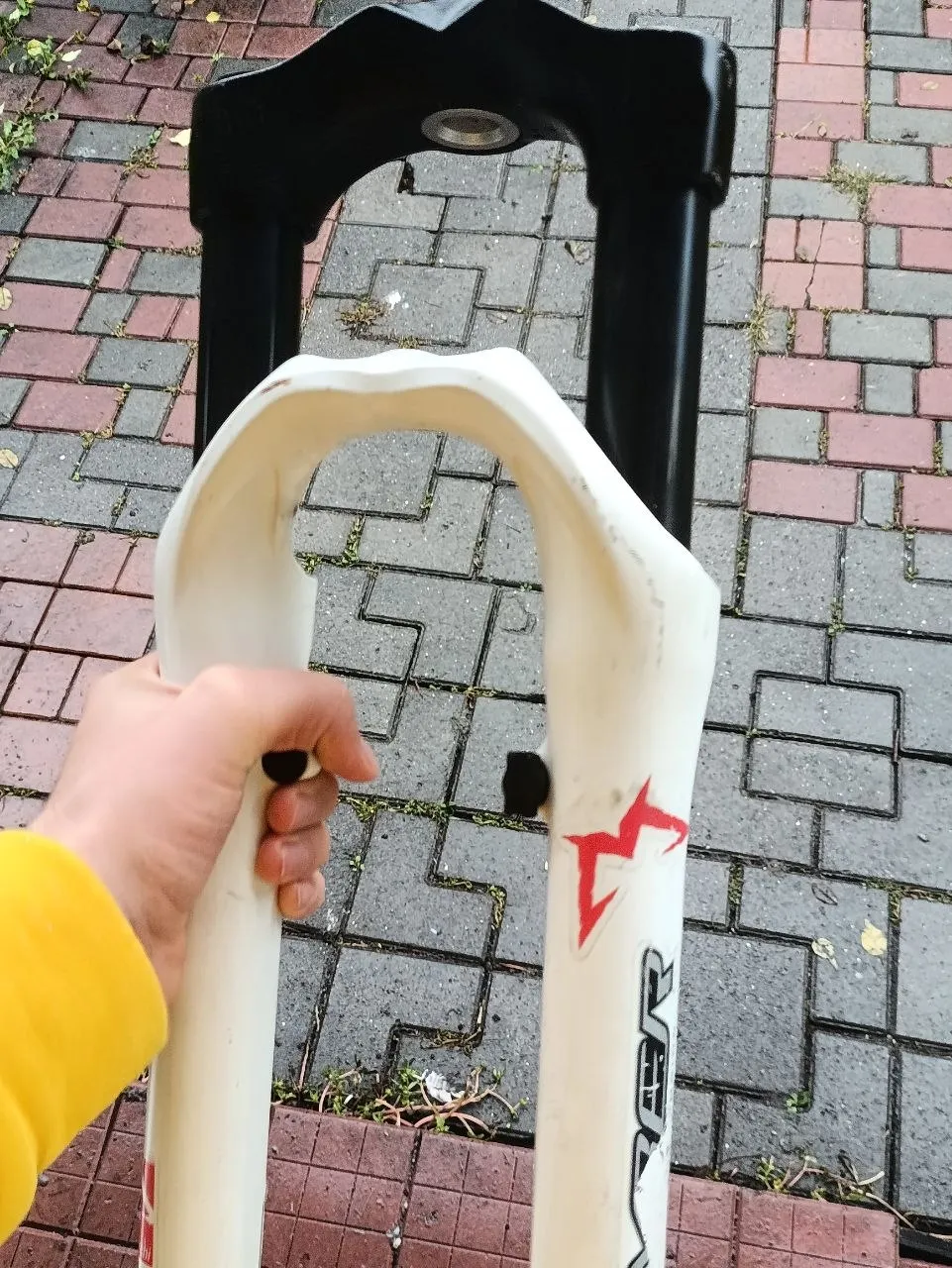 Вилка Marzocchi Dirt Jumper 2 100mm фото 4