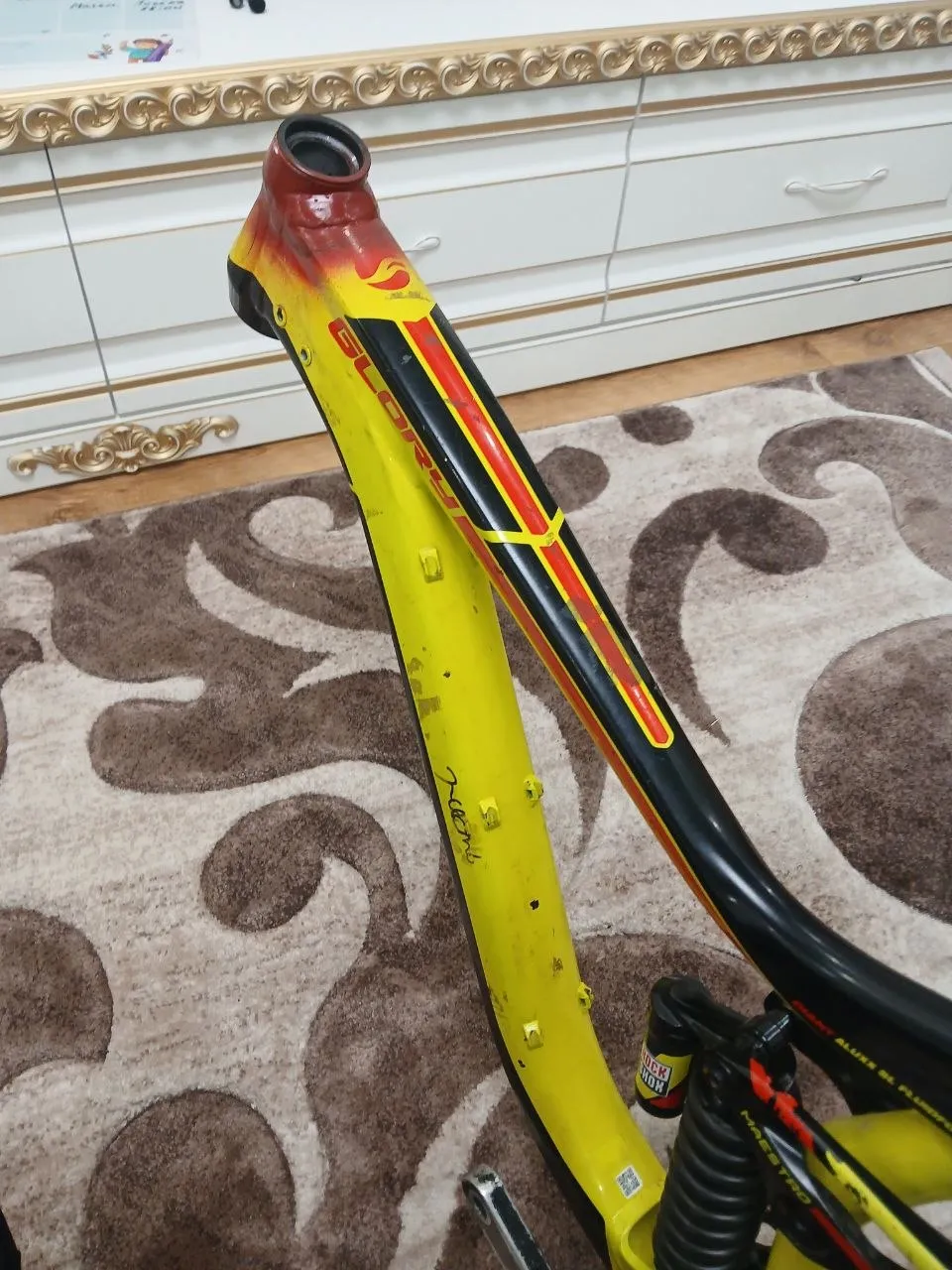 Рама Giant Glory + RockShox амортизатор + Ruktion шатуни + MRP заспокійливець + задня вісь фото 4