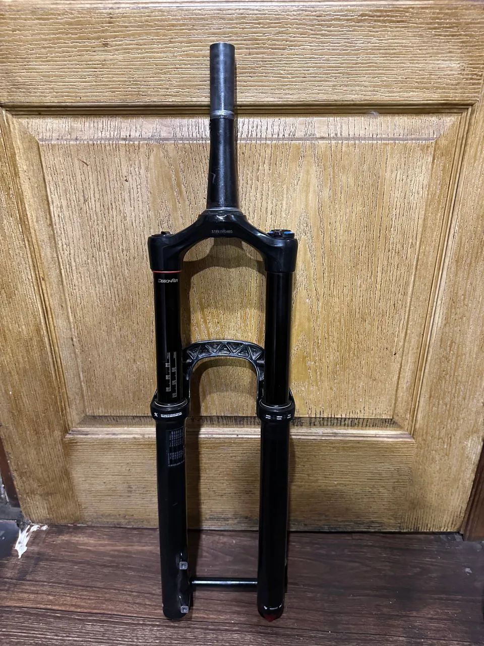 Rock Shox Yari 180mm 27.5 вилка + шток фото 3