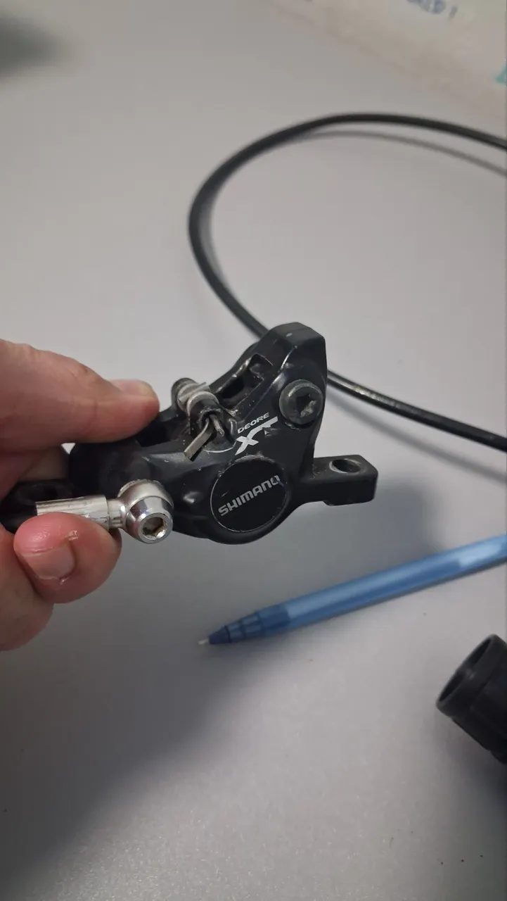 Гальма Shimano Deore XT фото 3