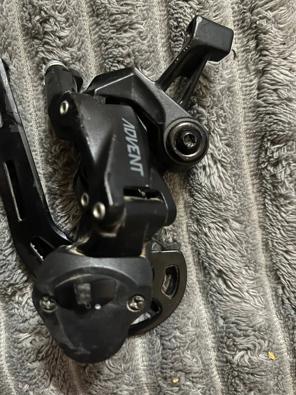 Задній перемикач Microshift Advent 9s Clutch фото 4
