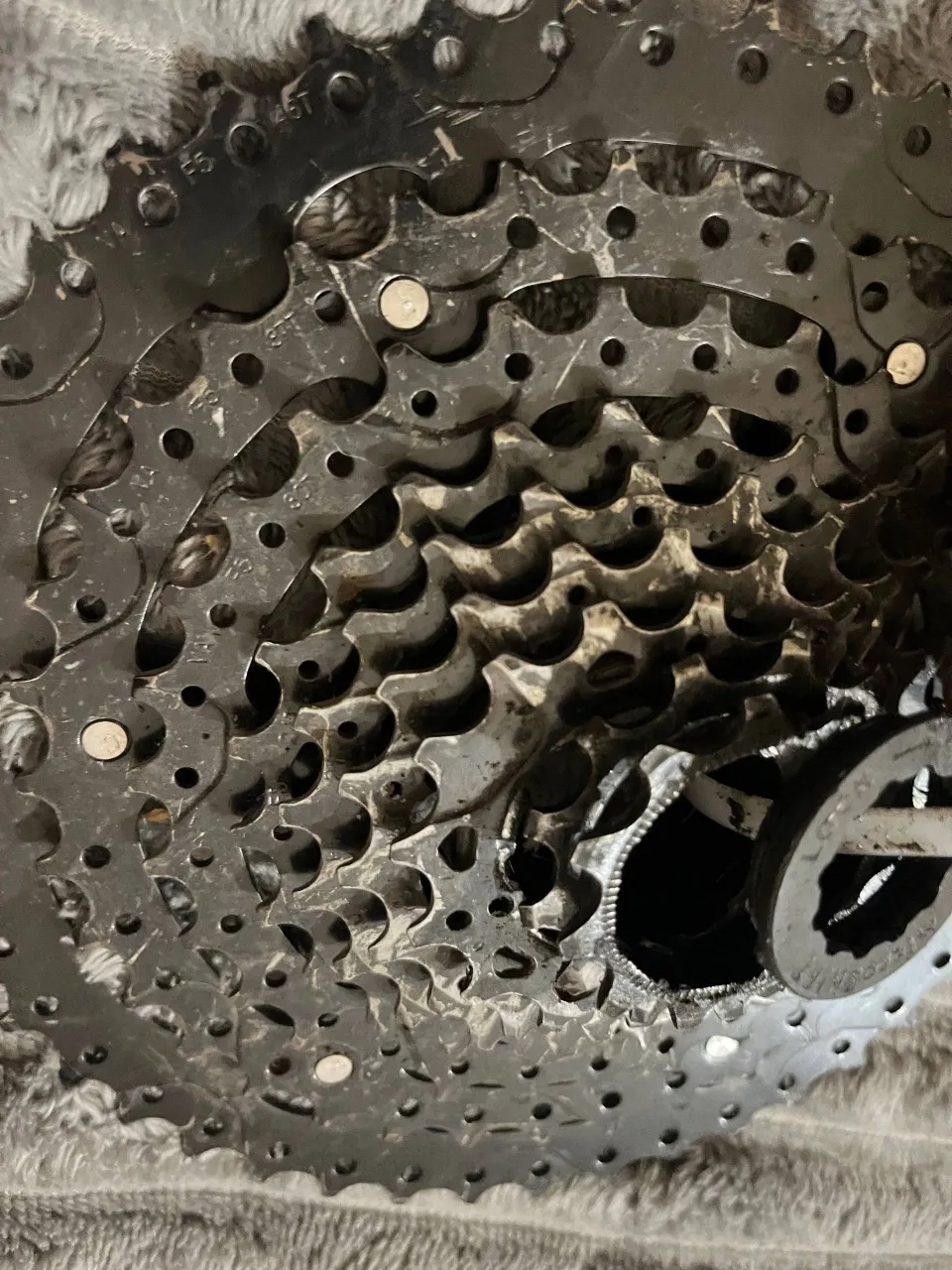 Касета Microshift Advent 9-speed 11-46T CS-H093 фото 4