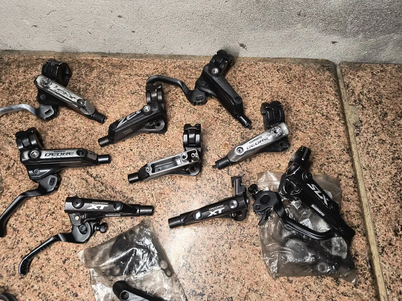 Ручки каліпери Shimano Deore/XT/SLX/Zee + каліпери SRAM/Zee/Saint та інші фото 2