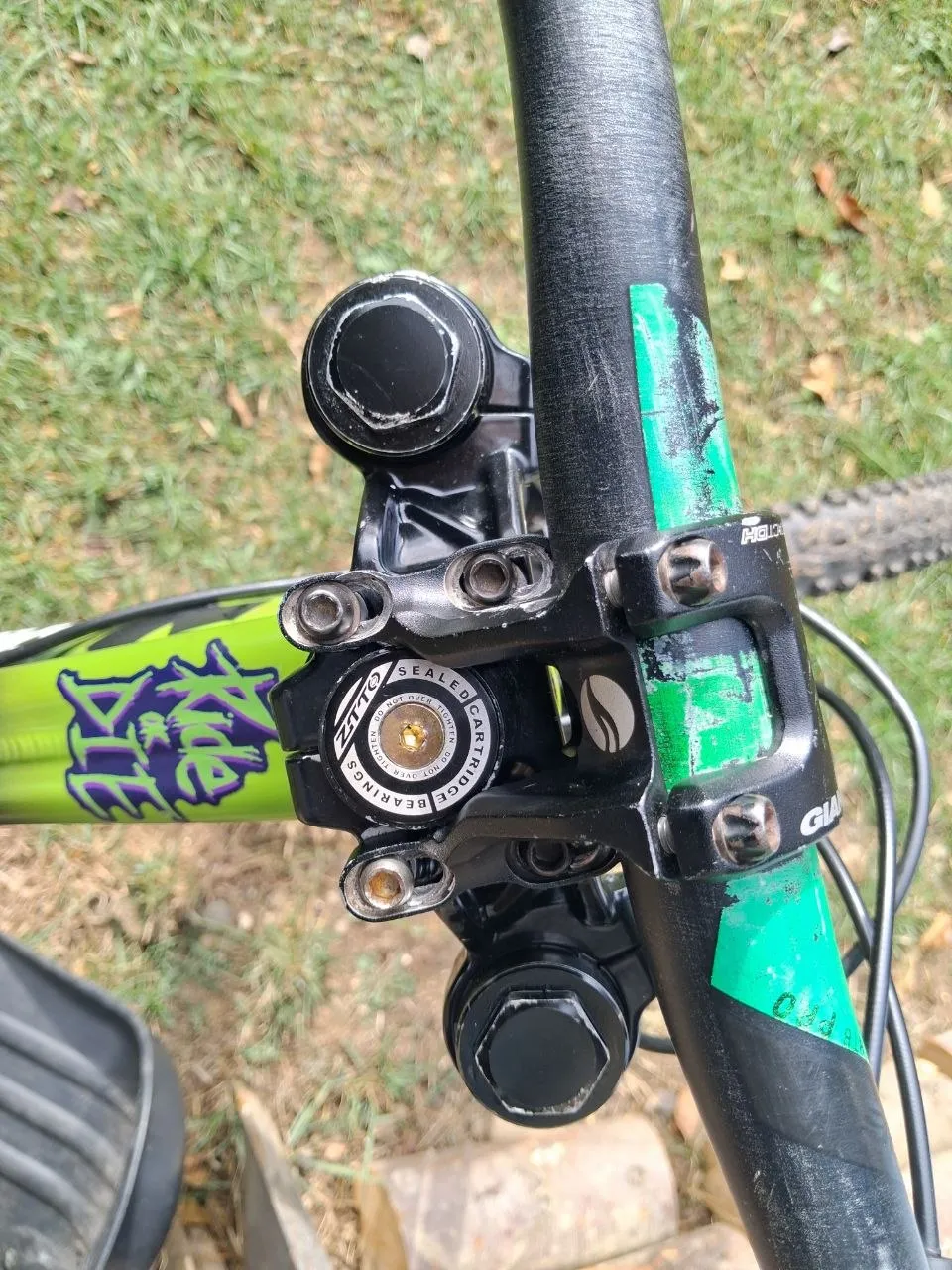 Rock Shox Domain R 200 мм вилка фото 3