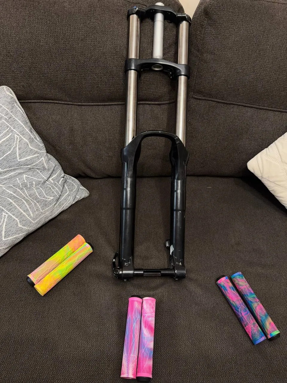 Вилка Rock Shox Domain R Dual Crown фото 4