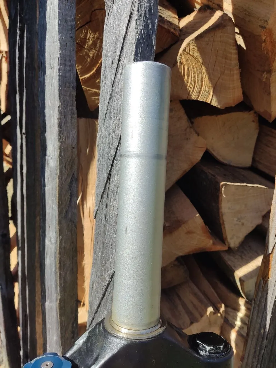 Вилка Rock Shox Domain RC 180 мм + винос + кришка рульової + кільця проставочні фото 2