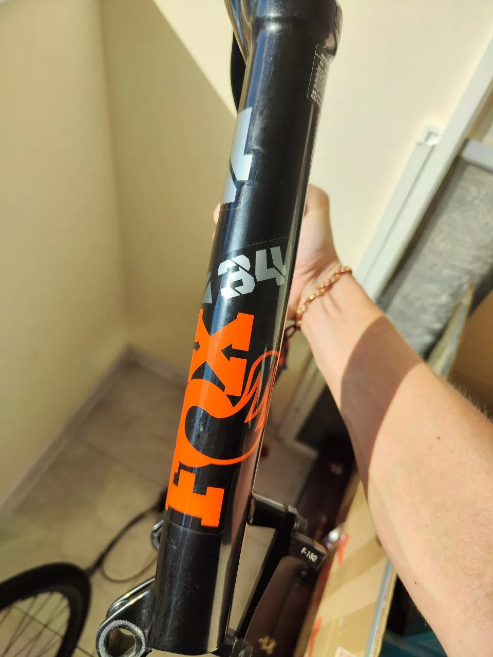 Вилка Fox Factory 34 130mm Fit Grip 2 Kashima 29" фото 6