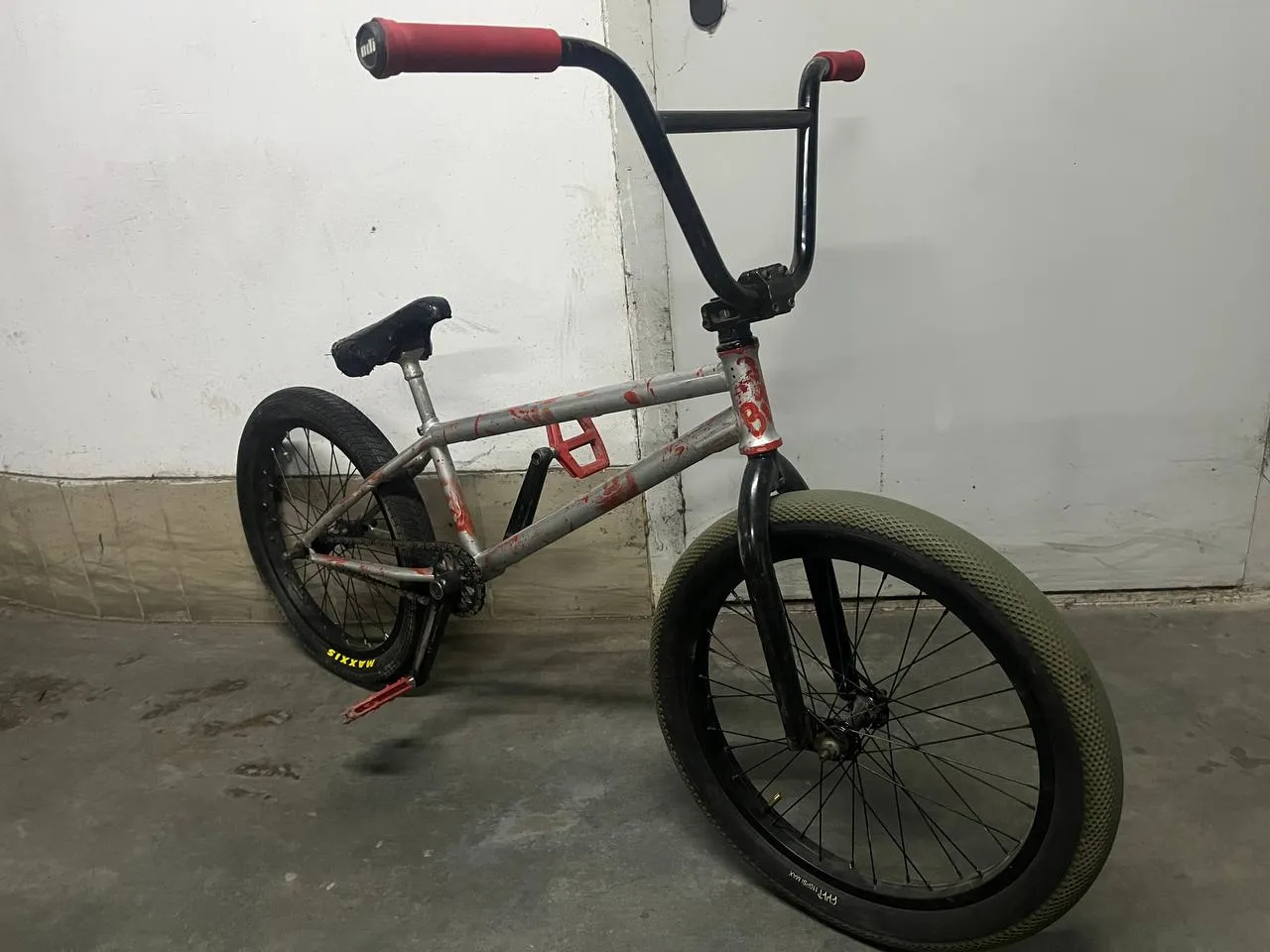 BMX MacNeil Bibi фото 1