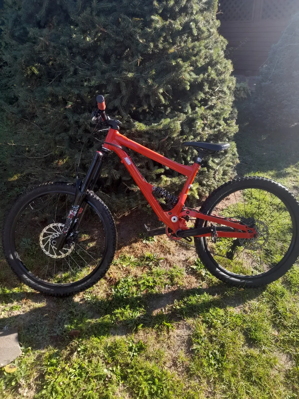 Commencal Supreme DH V2 фото 2