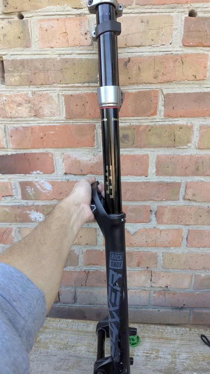 Вилка Rock Shox Boxxer Select 29 200mm фото 7