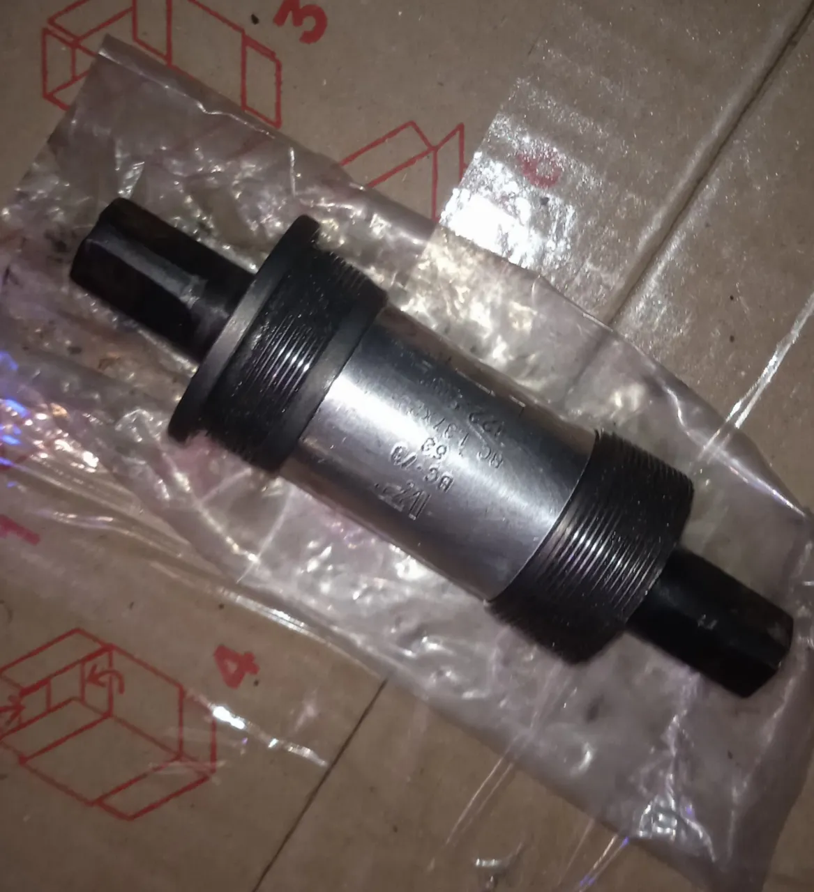 Каретка VP квадрат BSA 68mm фото 1