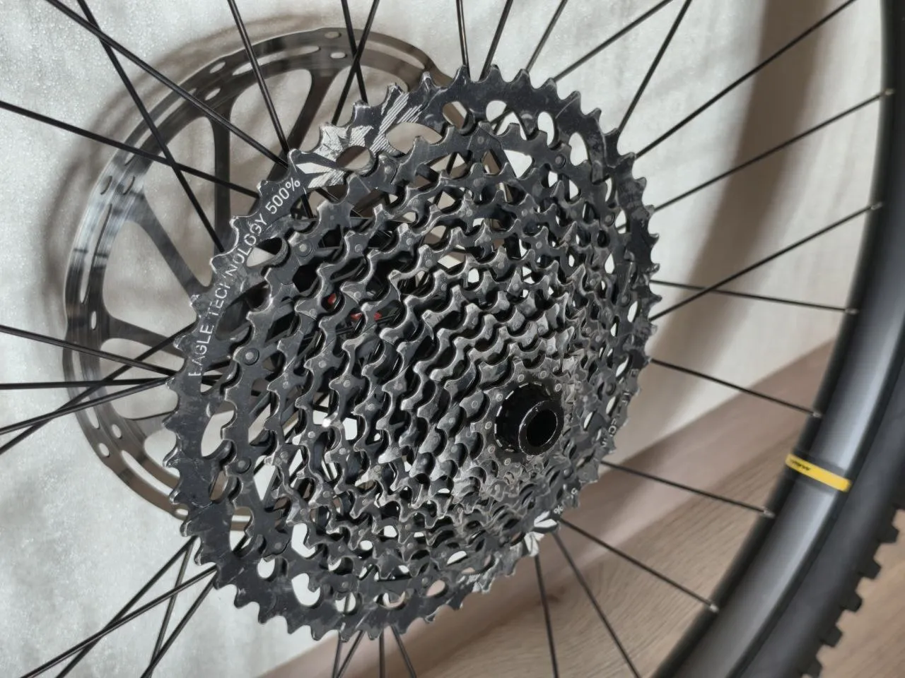 Заднє колесо 27.5" DT Swiss + Mavic фото 3