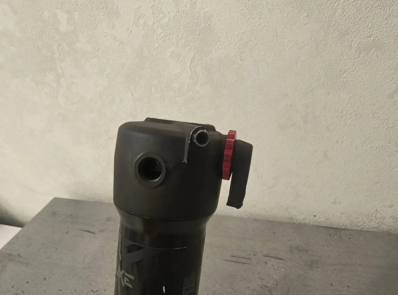 Амортизатор RockShox Deluxe Select+ 205мм фото 8