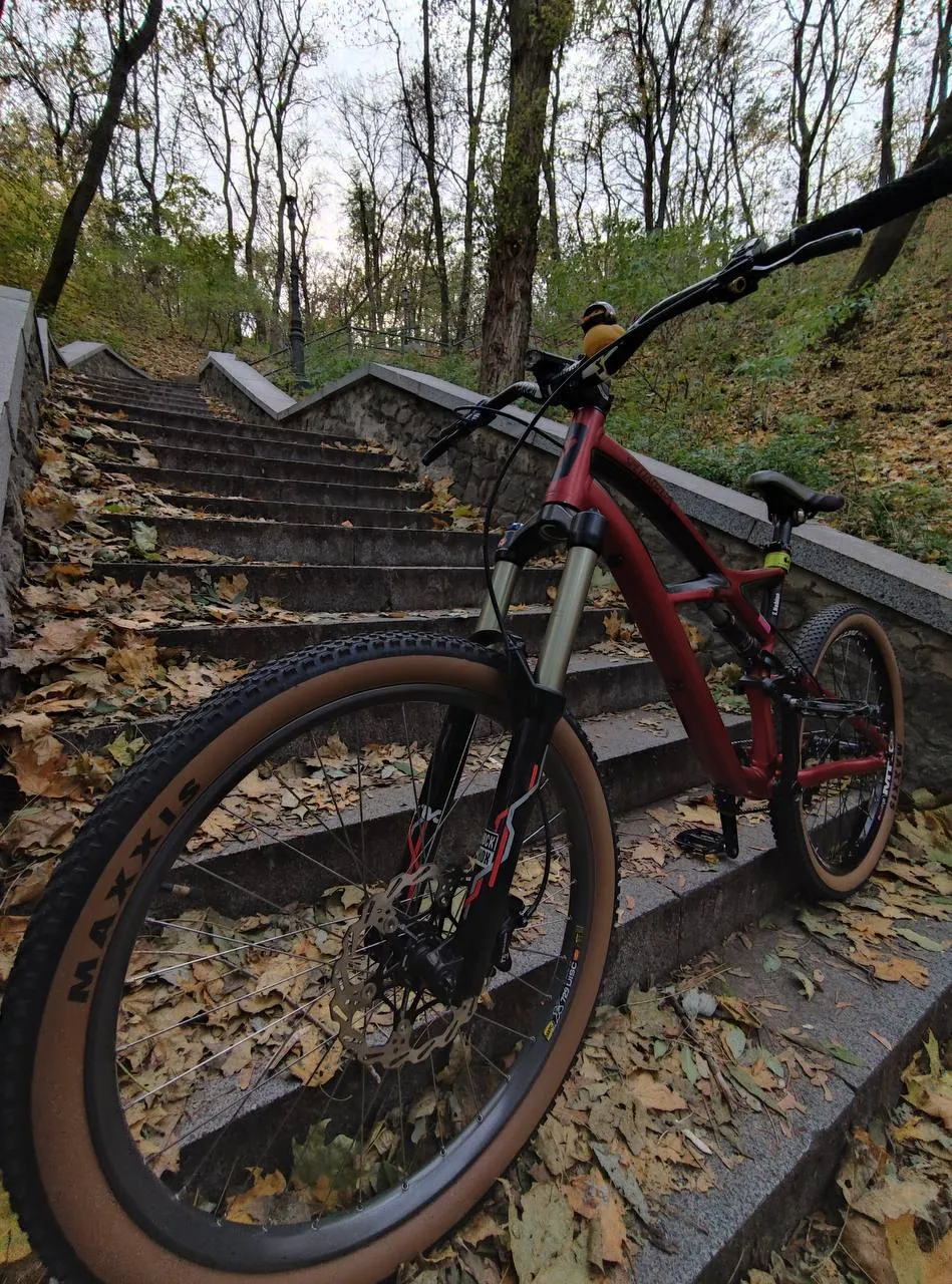 Рама Specialized Enduro Expert L 26 фото 3