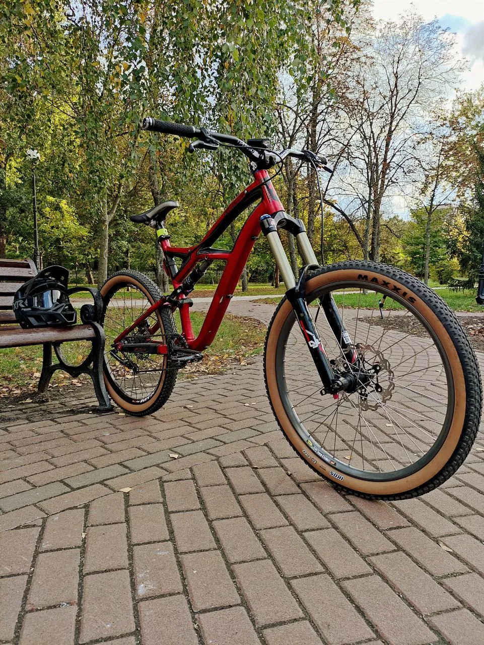 Рама Specialized Enduro Expert L 26 фото 5
