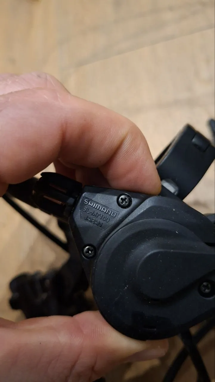 Shimano SLX касета + Deore XT перемикач + гальма + диски фото 8