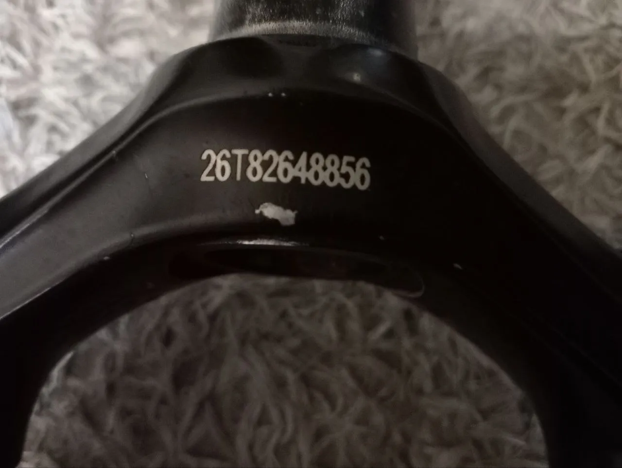 Rock Shox Yari передня вилка 100mm 27.5 фото 3
