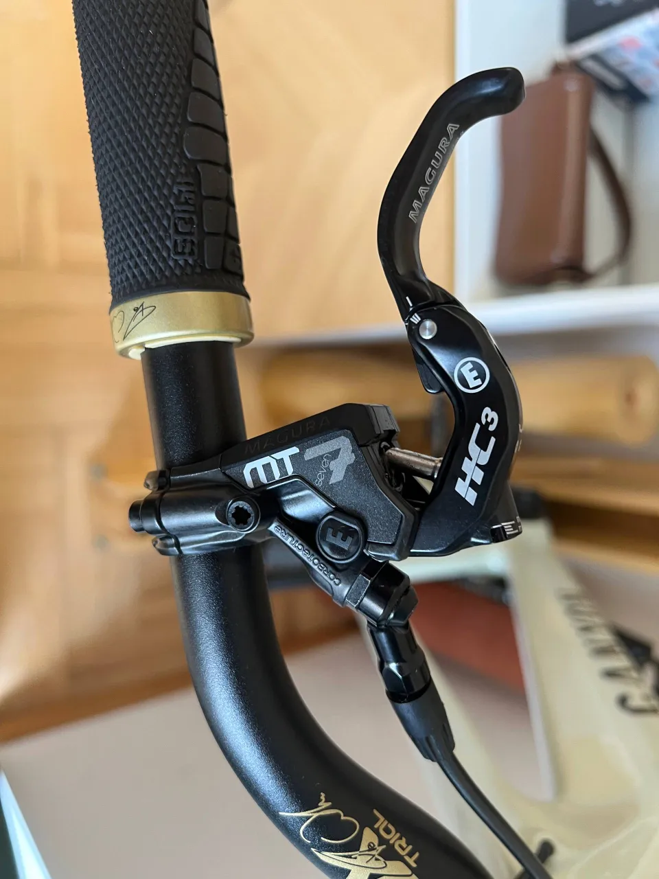 Гальма Magura MT7 Pro + ротори + Bleed Kit + запчастини фото 4