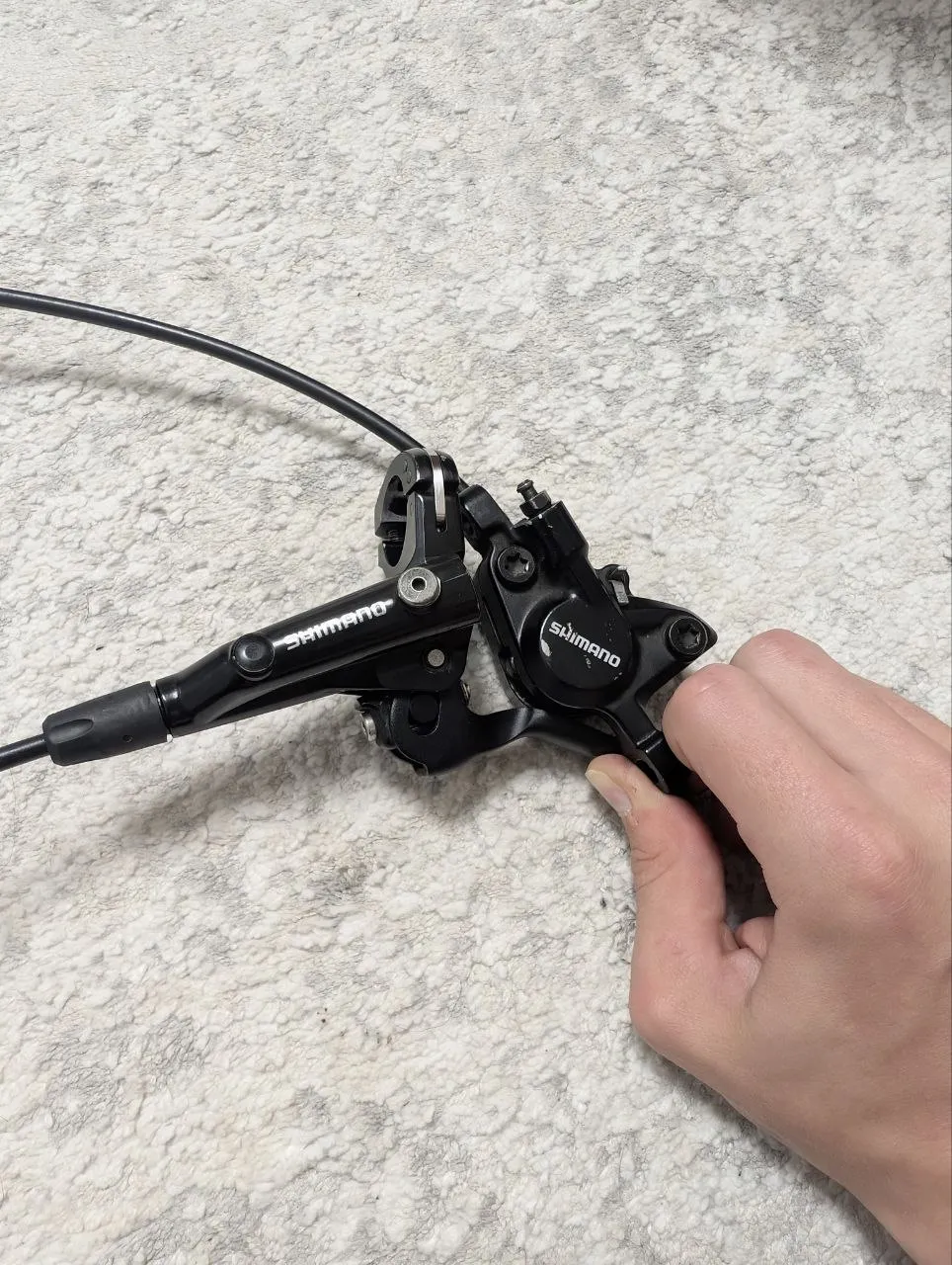 Гальма Shimano MT-200 + ручки BL-MT501 фото 1