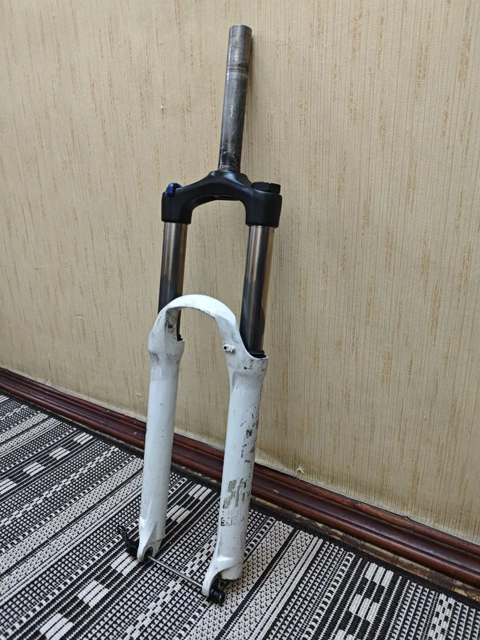 Вилка SR Suntour 26" фото 3