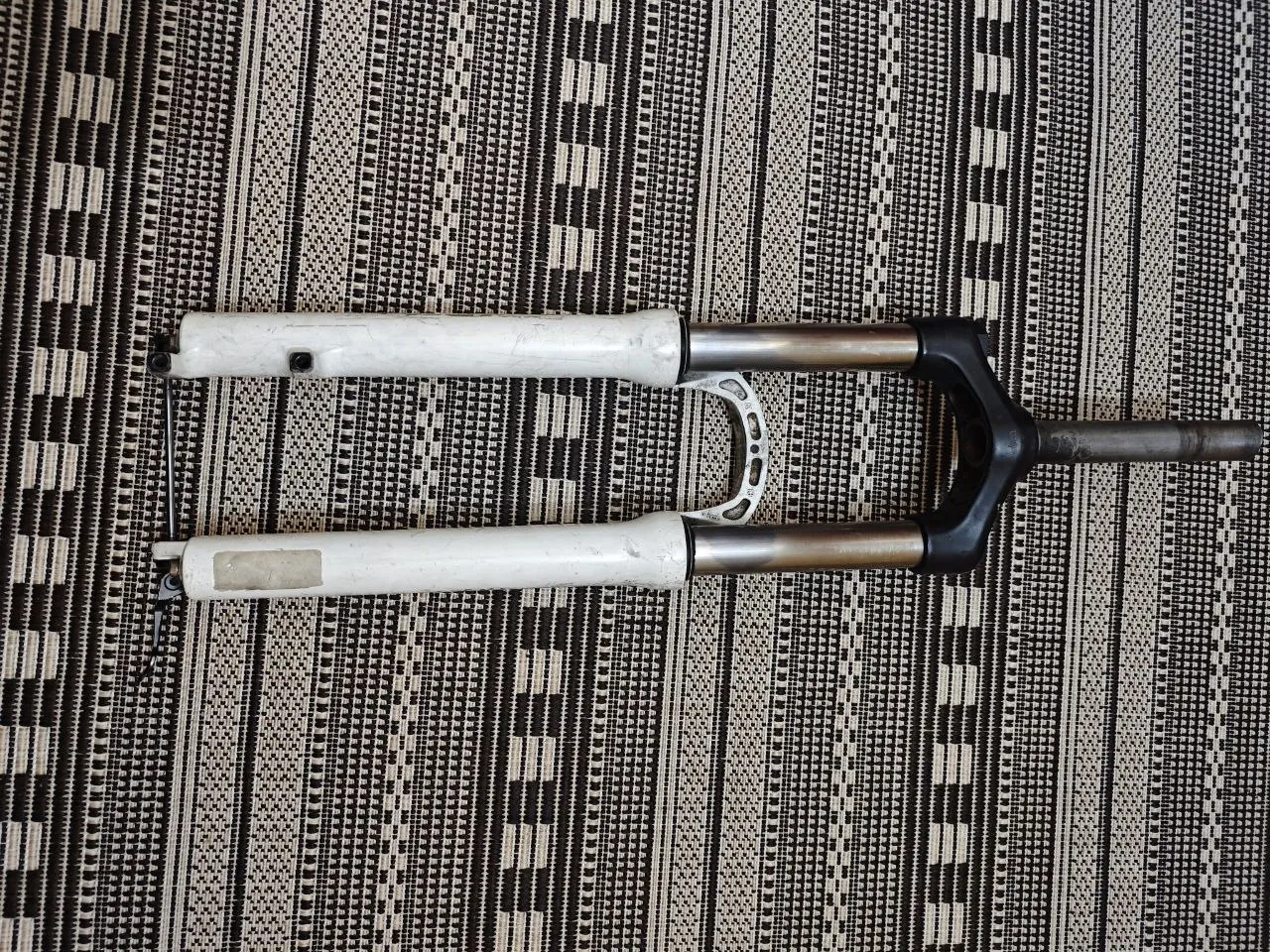 Вилка SR Suntour 26" фото 6