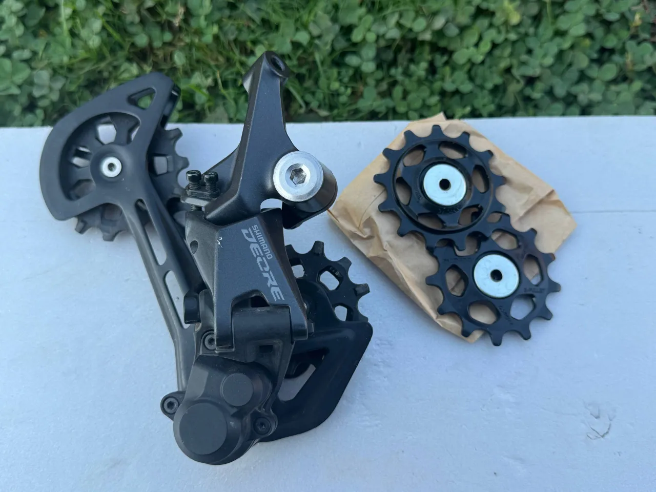 Шатуни Shimano SLX + ротор + манетки + касети + перемикач фото 8