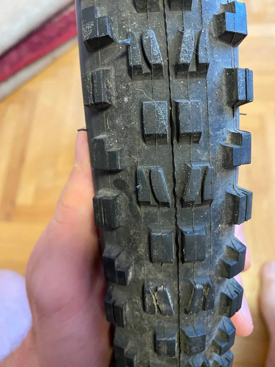 Покришки MAXXIS Minon DHF 26x2.35 + MAXXIS Minion DHR II 26x2.3 фото 5
