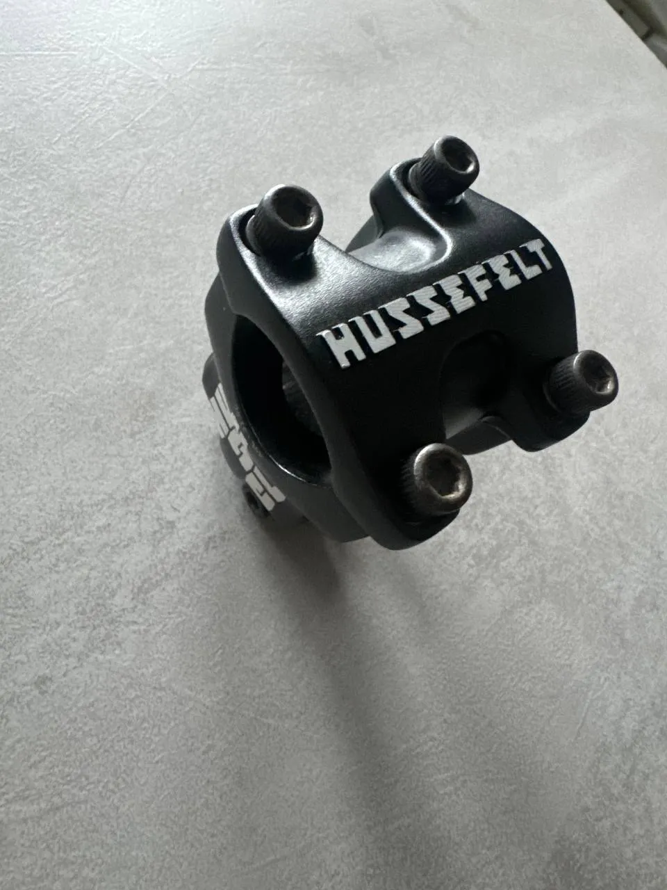 Винос Truvativ Hussefelt 31.8, 40mm, 1-1/8, 0°, Blast Black фото 5
