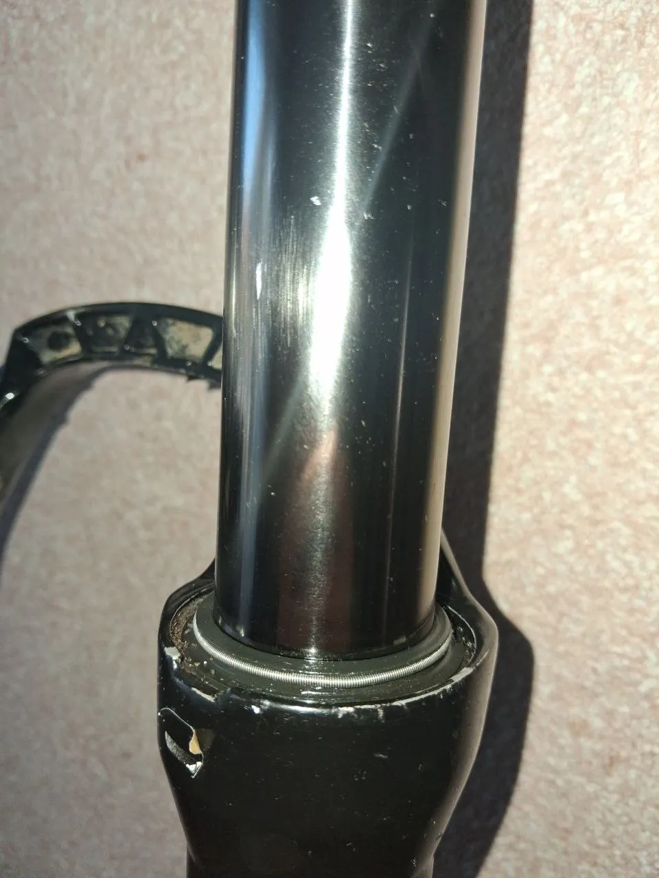 Вилка Rock Shox Domain R 200 мм + винос Giant інтегрований фото 5