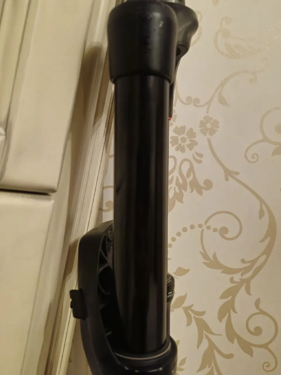 Вилка RockShox Lyrik RC 170mm 27.5 фото 7