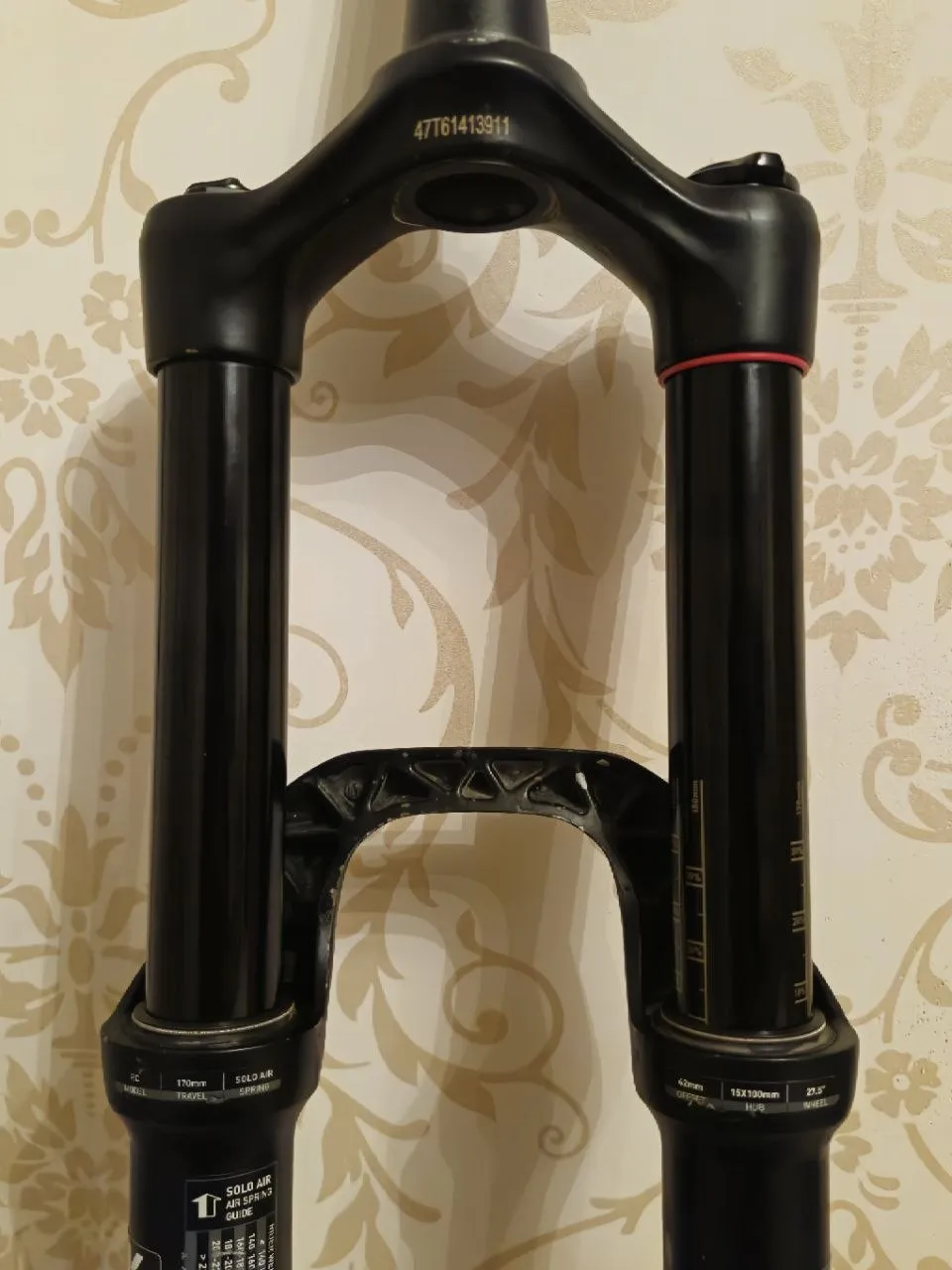 Вилка RockShox Lyrik RC 170mm 27.5 фото 3