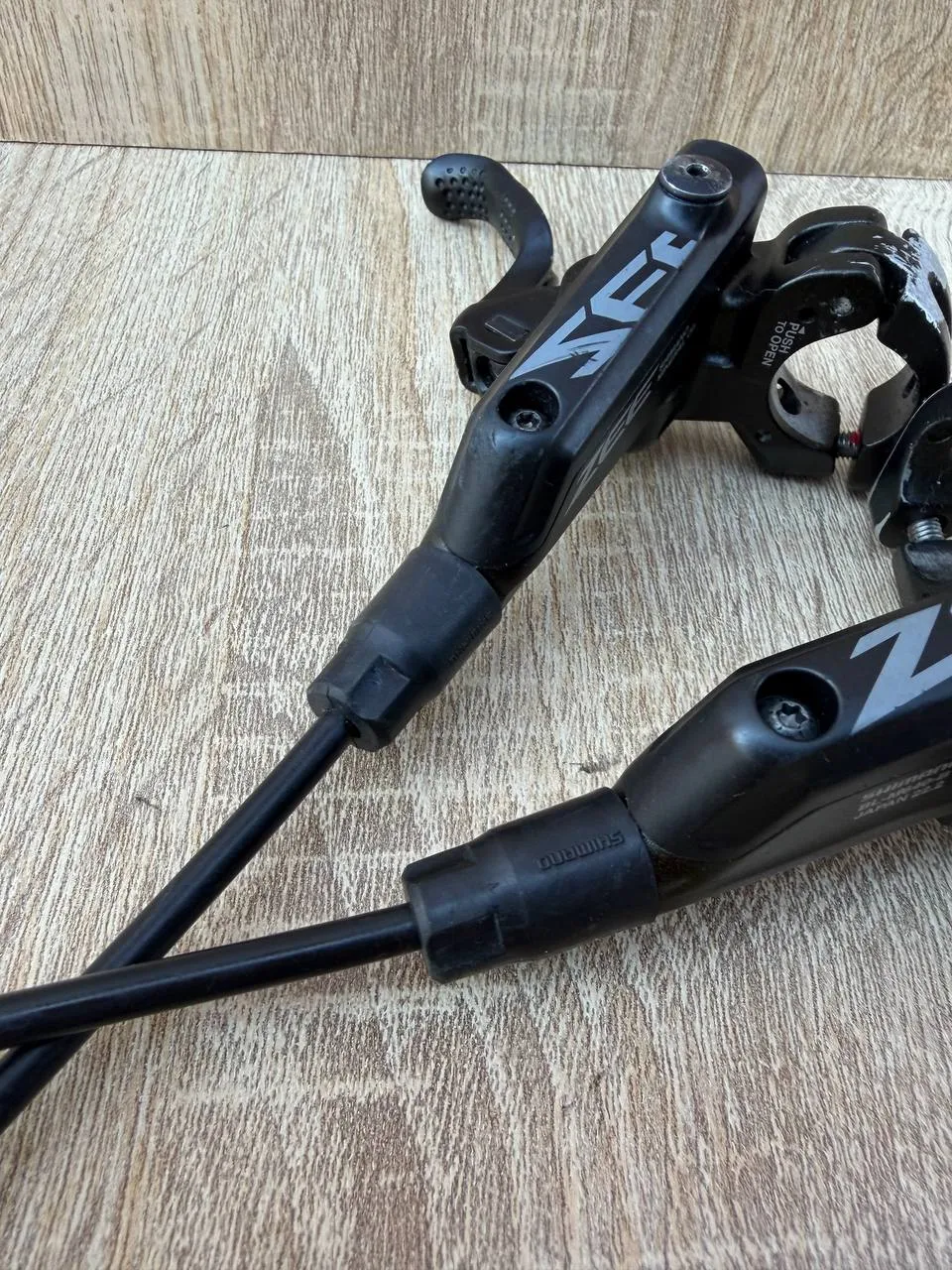 Гальма Shimano Zee гідравлічні 4-поршневі фото 5